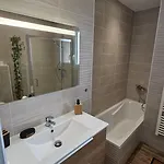 Holiday home Nesehome, Maison A Proximite Du Futuroscope