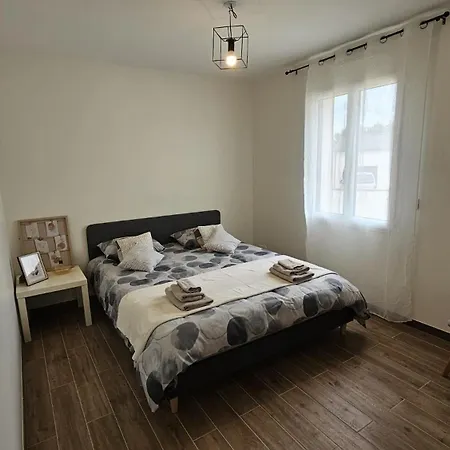 Nesehome, Maison A Proximite Du Futuroscope *