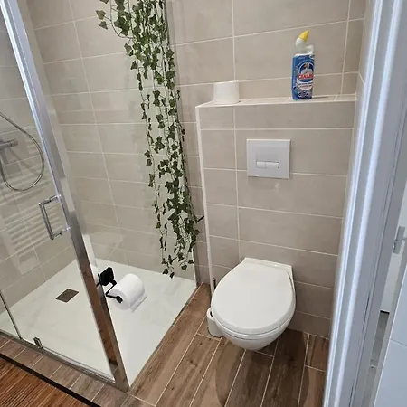 Nesehome, Maison A Proximite Du Futuroscope بيت للعطل