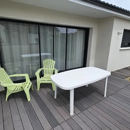Nesehome, Maison A Proximite Du Futuroscope *