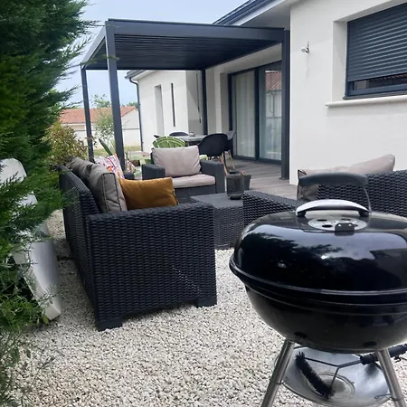 Nesehome, Maison A Proximite Du Futuroscope