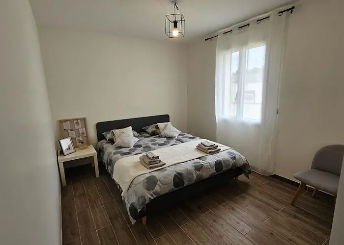 Nesehome, Maison A Proximite Du Futuroscope *