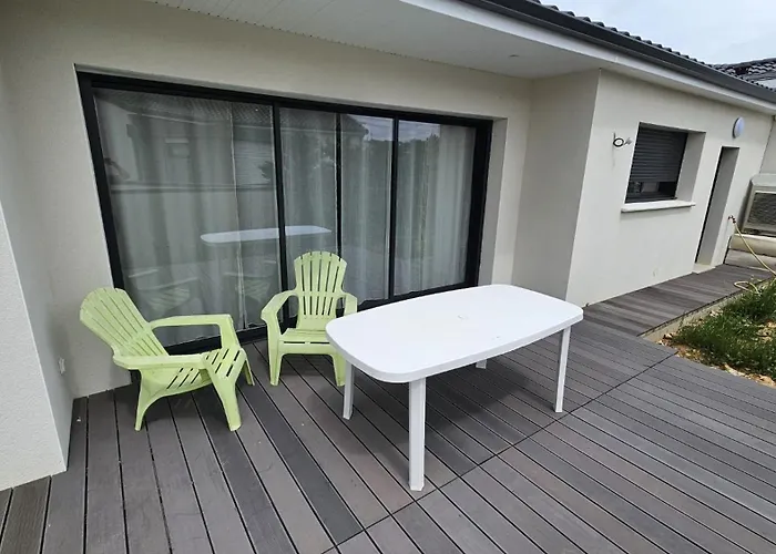 Nesehome, Maison A Proximite Du Futuroscope *